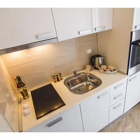 Riva Royal View Luxury דירה *